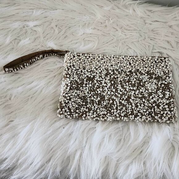 Beaded wristlet purse bag - Picture 1 of 6